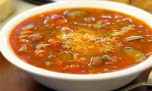 Minestrone gusta juha